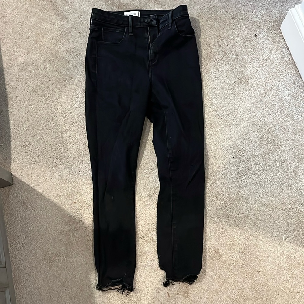 Abercrombie black ankle curve love jeans